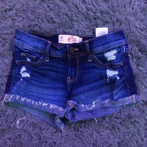 dark wash short shorts